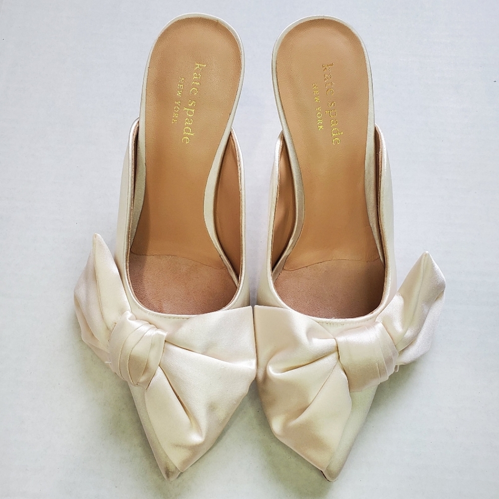 Kate Spade Ivory Bow Heels